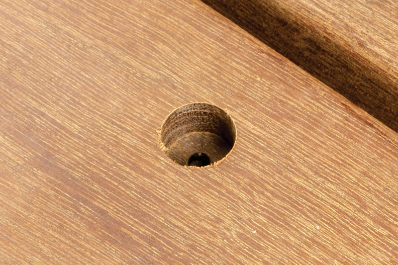 Méche à bouchonner pour terrasse en bois